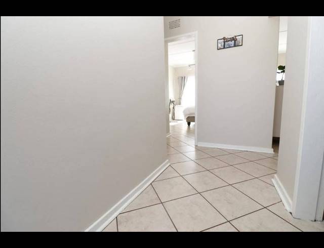 1 BEDROOM PROPERTY TO RENT IN STRUBENVALE